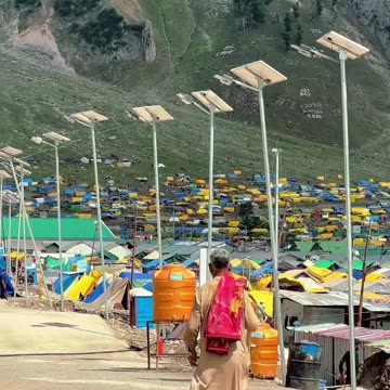 Uff kya lines hai …🙂