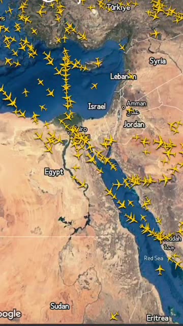 🇮🇷🇮🇱🇺🇸Something big just went down 👀✈️ Airspace CLOSED.