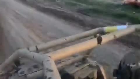 Intense Footage of Ukrainian Soldiers Battling Russian Drones on the Move