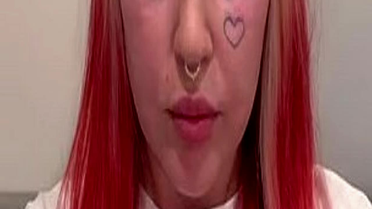 Amanda Bynes Shares New Look with Fans After Lip F