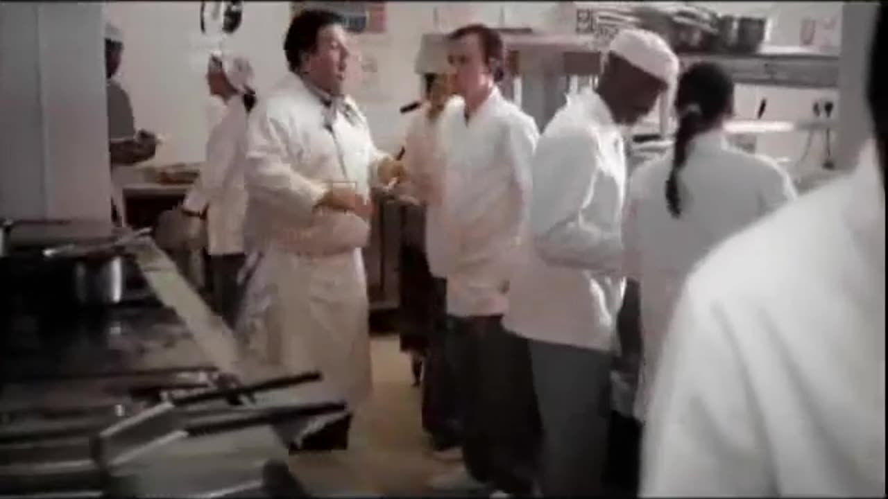 😂😅 Chef's Hilarious Voice is Unforgettable! | FunFM