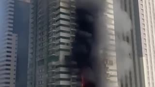 ‼️67-story skyscraper in Dubai on fire, nearly 4,000 people evacuated.