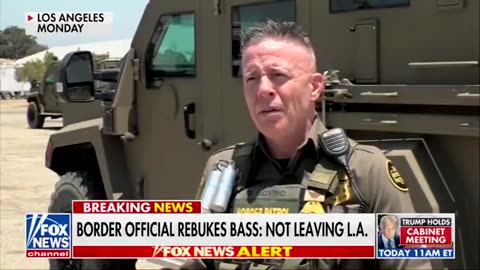 🚨 HOLY CRAP! Border Patrol Chief FIRES BACK at LA Mayor Karen Bass 🇺🇸