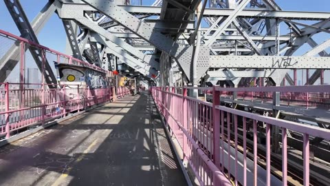 New York City LIVE Walking (chat on YouTube)
