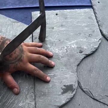 Shaping pieces to craft a beautiful design on this fresh build ✨