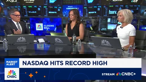 Liz Thomas of SoFi believes that a market slowdown would present a good opportunity to buy.