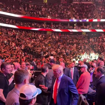 The POWER of Trump's dap up with Tyson LMAO. 😂🔥