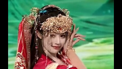 Beautiful Chinese Traditional Woman Performing at the 2024 CHINA National Style Ceremony. 中国国风盛典