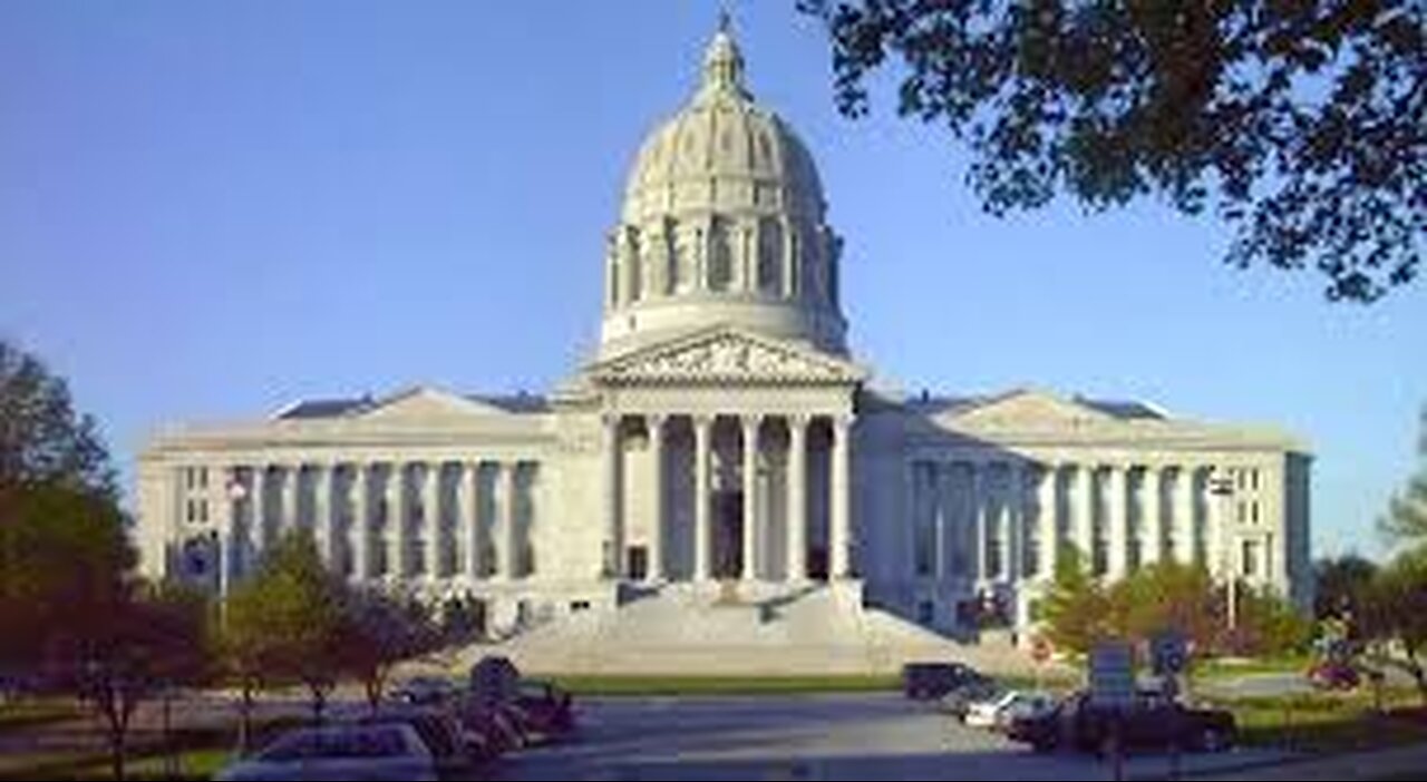Missouri Capitol Building in Jefferson City, MO