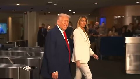 🚨 Escalatorgate: White House urges probe into Trump UN malfunctions