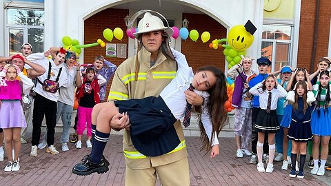 Unfall auf dem Campus! 🔥 Sind Amina und die Teenager in Gefahr? Kikido Schule