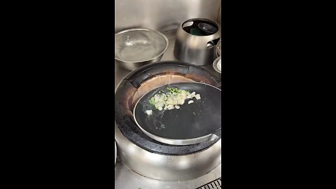 stir-fried cod with nine-year-old lily bulbs