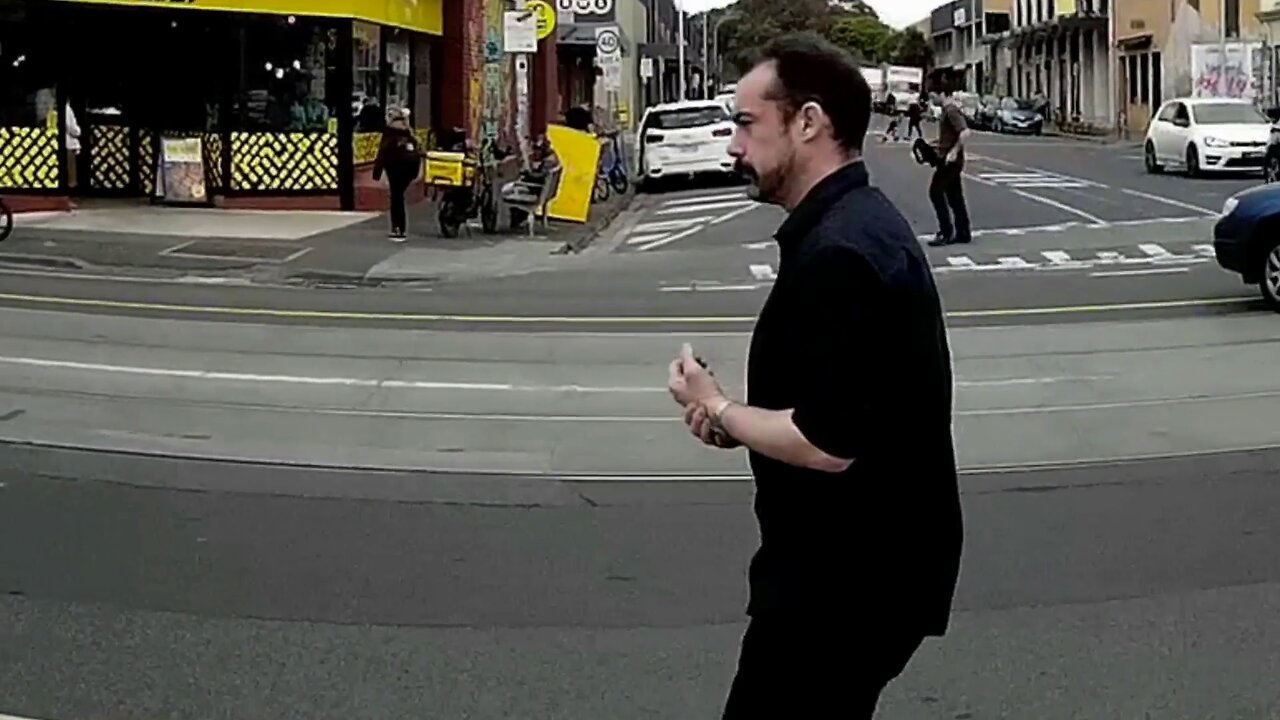 how do you know that you're being watched when you're on a government watch list watch this video