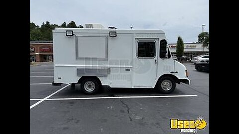 2002 Workhorse P42 Soft Serve Ice Cream Truck | Mobile Vending Unit for Sale in Georgia!