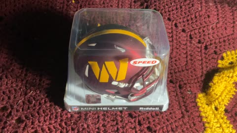 WASHINGTON COMMANDERS HELMET