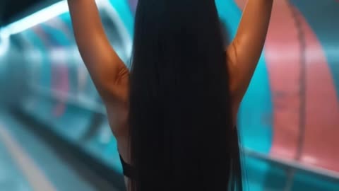🎶🌃🚆🖤✨