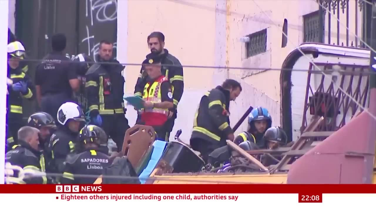 At least 15 dead after Lisbon's historic funicular derails | BBC News