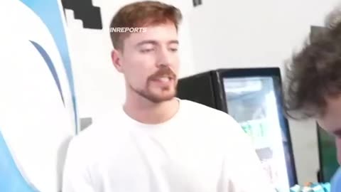 Billionaire MrBeast Gets Offended by Adin Ross Touching His Back 😳