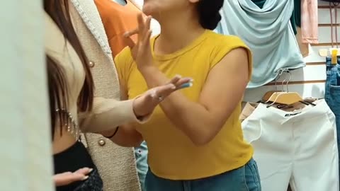 Mujer trató de arruinar el puesto de su hermana porqu
