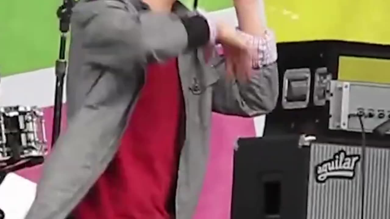 EPSTEIN PHOTO ANALYSED