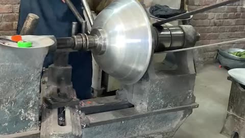 Skill worker made the stainless steel bowl