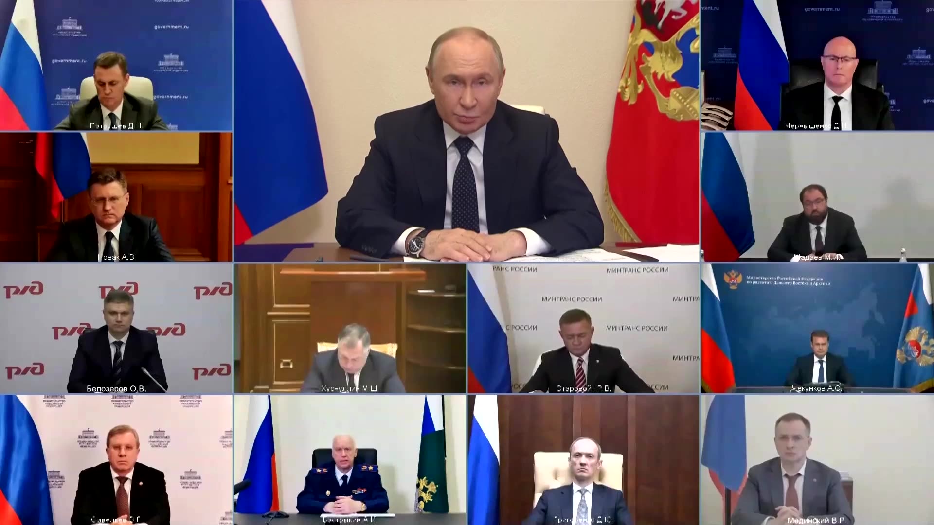 Putin tells Trump Russia has to respond to Ukrainian attacks