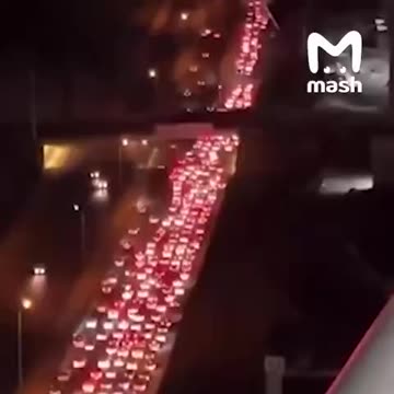 TRAFFIC JAMS! 💥1000's Leaving Tehran after Trump said "Everyone should immediately evacuate Tehran!"