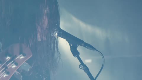 DER WEG EINER FREIHEIT - Am Rande der Dunkelheit (Official Live Video)