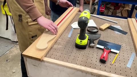 🎸🤭 Watch This Hilarious Bass Guitar Build! | FunFM
