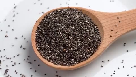 Chia Seeds VS Flax Seeds: WHICH One Is The SUPERIOR Seed?