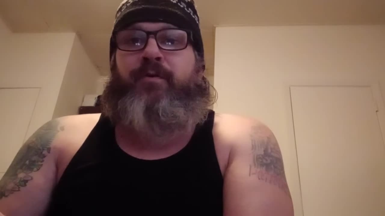 DONALD TRUMP IS ORANGE