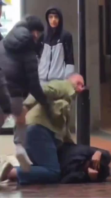 Arabs attack White child