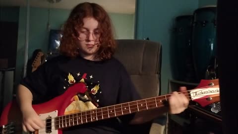 Freewill/Rush bass play along by Cara