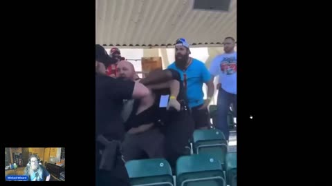 Black Cop tries to beat White Man to Death Zero News Coverage