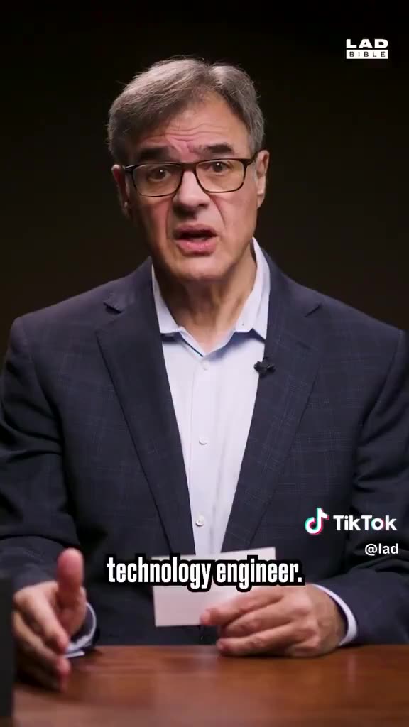 綾 EX-CIA OFFICER: THEY CAN MAKE YOU DRIVE INTO A TREE AND CALL IT SUICIDE