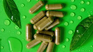Moringa Capsules Benefits 🌿 Boost Energy, Immunity & Health Naturally | Superfood Supplement Guide