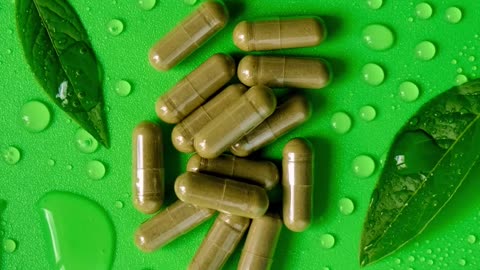 Moringa Capsules Benefits 🌿 Boost Energy, Immunity & Health Naturally | Superfood Supplement Guide