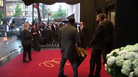 Stars Make a Statement: Departing The Carlyle for the Met Gala’s Red Carpet