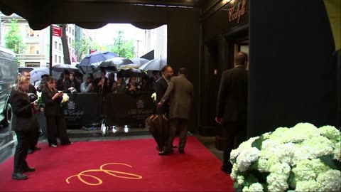 Stars Make a Statement: Departing The Carlyle for the Met Gala’s Red Carpet