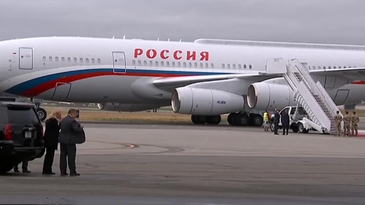 Primeras imágenes de Putin en Alaska