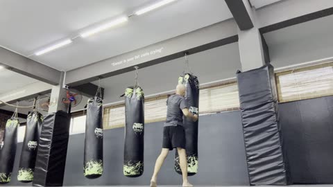 Vacation in Mauritius 🇲🇺 . Shape Sports Club Grand Baie - Triple Head Punches. June 30, 2025