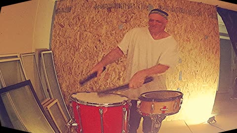 HOW ONE CAME2 RAIN ON HIS CLAIM 2FAME SNARE SOLO R8 ROLAND drum machine tracks (( RAKIM ERIC-B ! ))