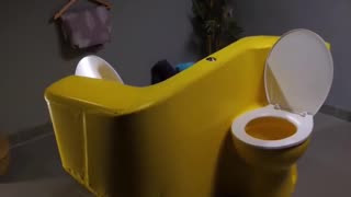 This might be the most "together forever" invention ever made 😅💘