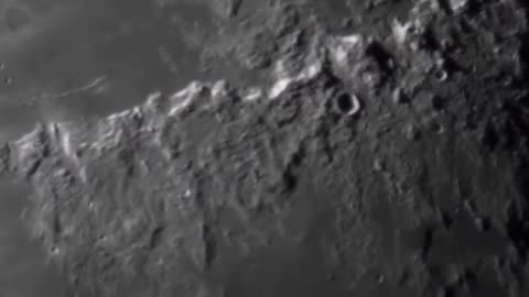 4k piraté Moon MAX zooooom. Plus de 100 anomalies ALIEN en 5 minutes !!