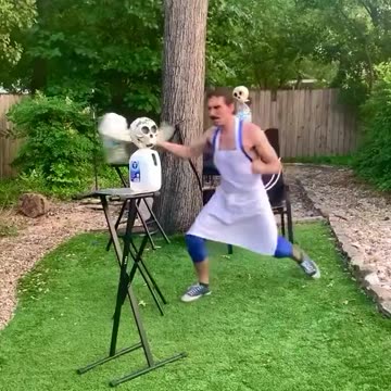 The Americans are getting ready for battle. Watch out! LOL