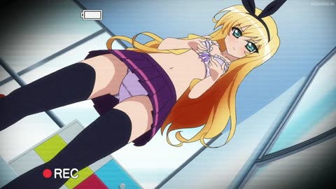 Anime MM!-what happened when you hide a video camera in the girls locker room
