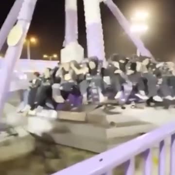 The nightmare of every amusement park