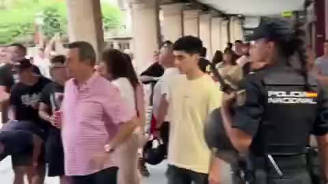 Police use violence to arrest peaceful demonstration in Alcalá de Henares Spain