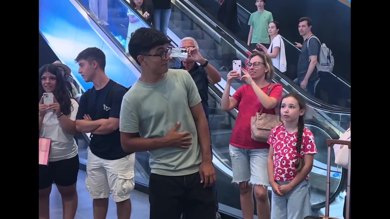 Perfect by Ed Sheeran - Amazing FLASHMOB in Rome Airport _ 🤯😍