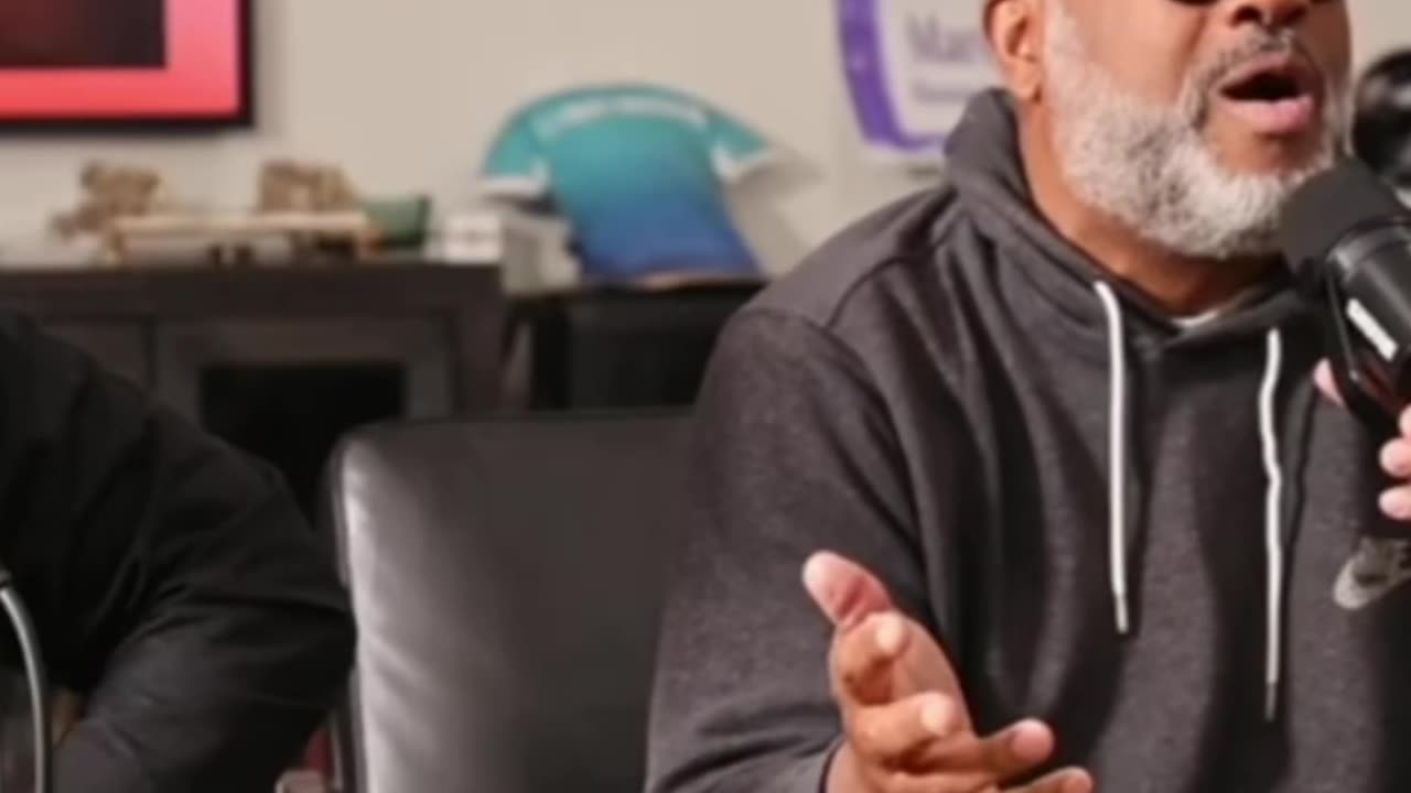 Is smoking OR drinking better for you? 😆